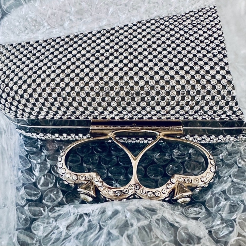 Silver Rhinestone Clutch Heart Clasp Crystal Evening Bag Wedding Prom Formal - Picture 11 of 15